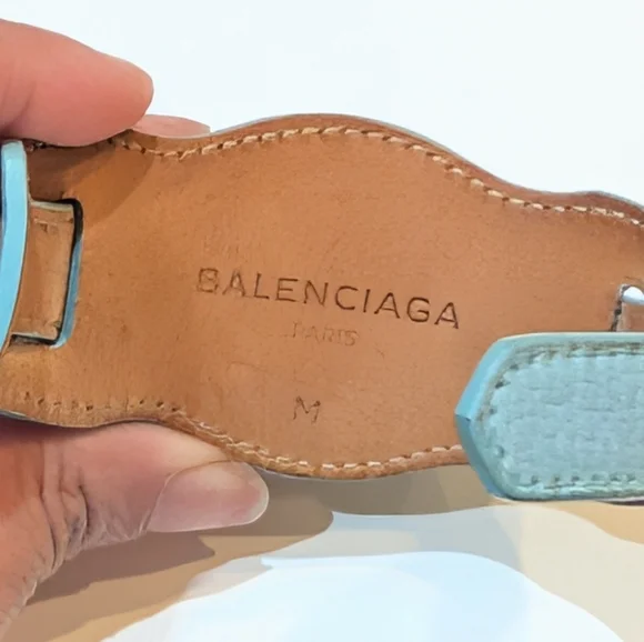 BALENCIAGA Classic Arena Blue Glacier Leather Belt Cuff  display picture 3